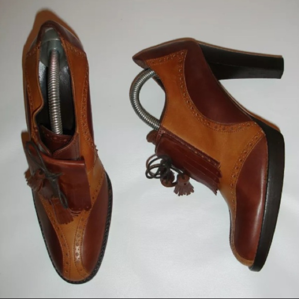 MaxMara Two-Tone Brown Leather Tassel Heels